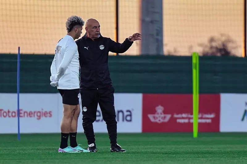 دور استنثائي.. كيف يحول إمام عاشور خطة مصر لشكل عنقودي ضد كوت ديفوار؟ 